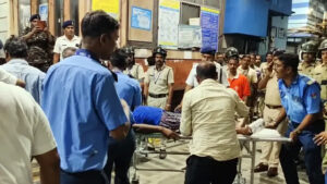 कोलकाता में दुर्गा पूजा पंडाल में मची भगदड़ में 17 लोगों की मौत, 25 घायल
